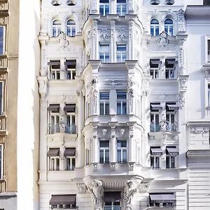 Zur Wiener Staatsoper Otel