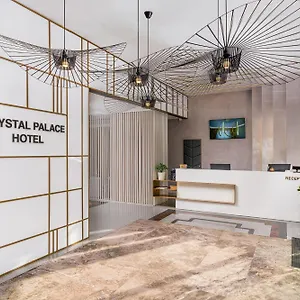 https://crystal-palace.bucharesthotelsnow.com