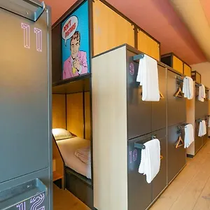 sparks-hostel.amsterdamhotelsnl.com/