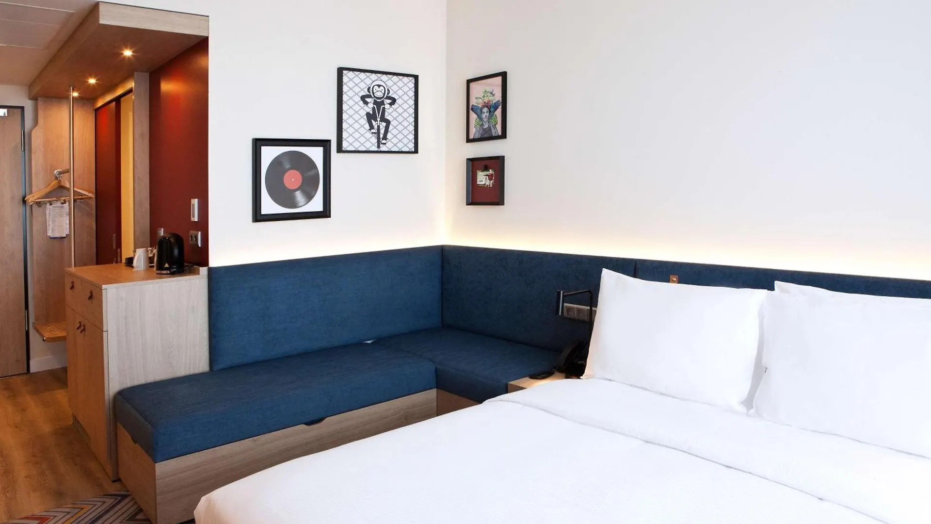 ***  Hampton By Hilton Vienna Messe Otel Avusturya