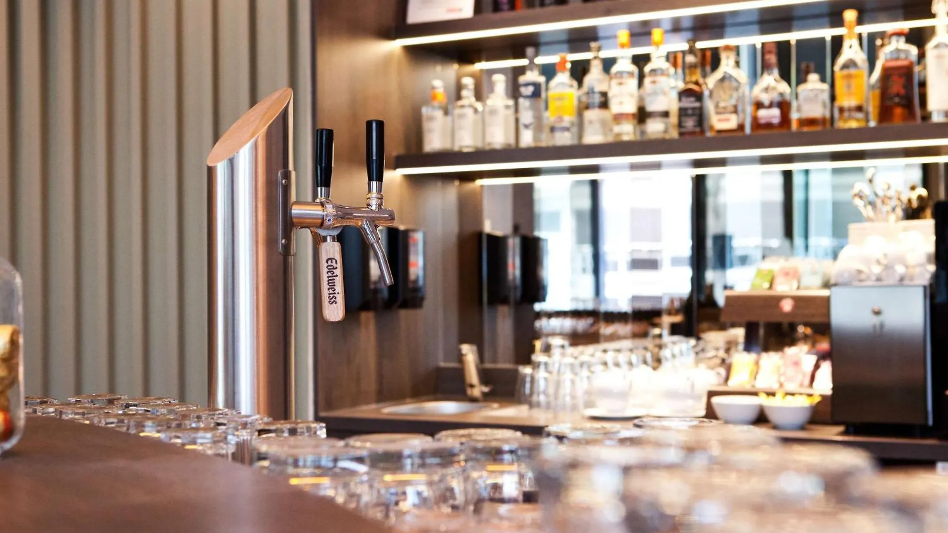 Hampton By Hilton Vienna Messe Otel
