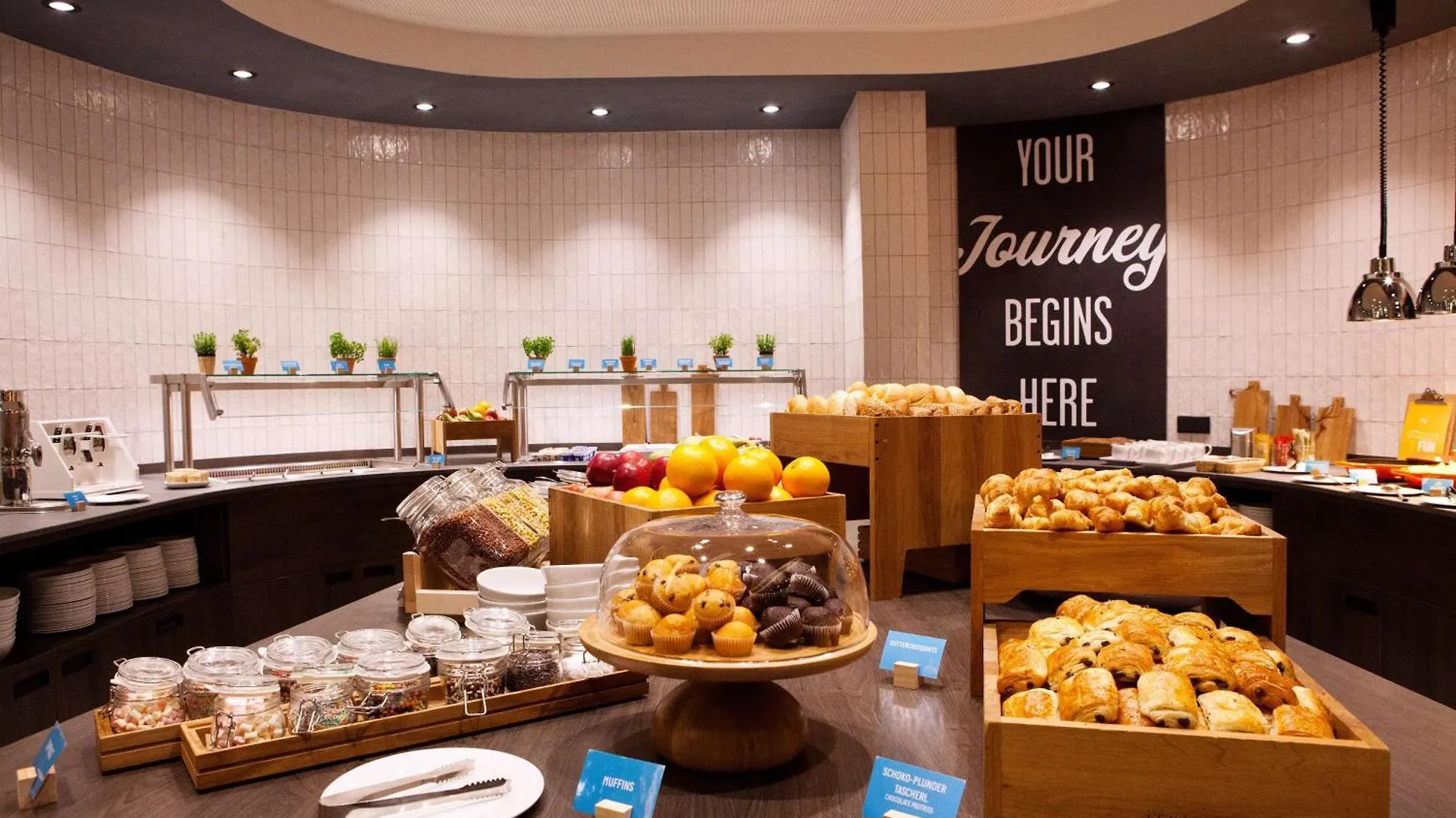 Hampton By Hilton Vienna Messe Otel